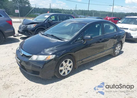 2010 Honda Civic Lx z USA, uszkodzony, nr VIN 2HGFA1F58AH306801